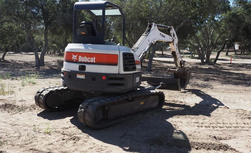 2016 BOBCAT E50 Excavator