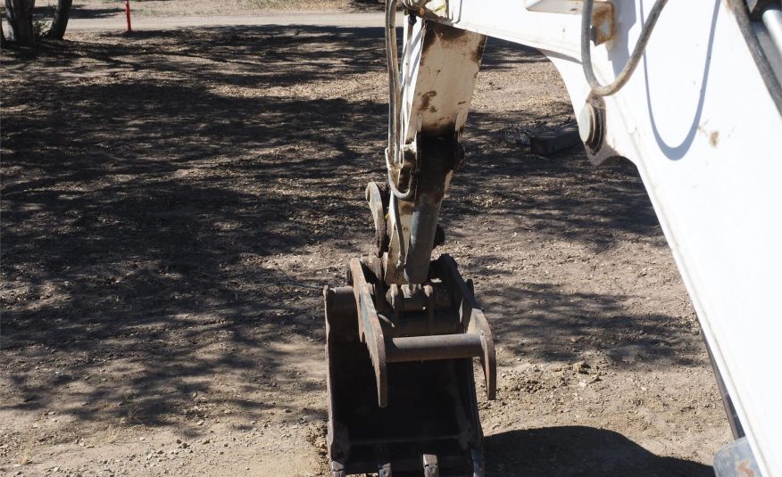 2016 BOBCAT E50 Excavator