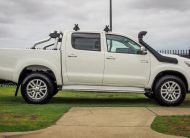 2013 Toyota Hilux SR5 (4X4)