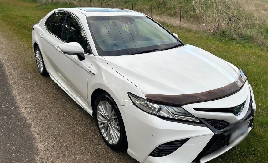 2018 Toyota Camry SL Hybrid