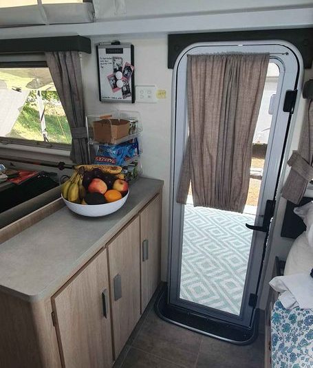 2018 Jayco Journey 17.58 caravan